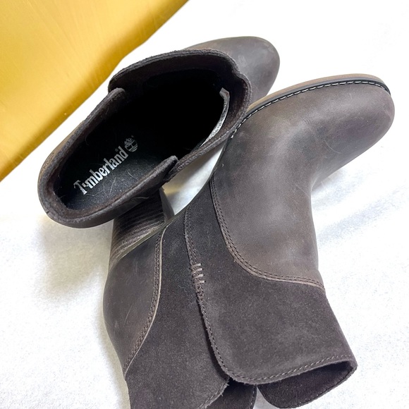 Timberland Brown Ankle Boots Size 6.5 - Picture 3 of 6
